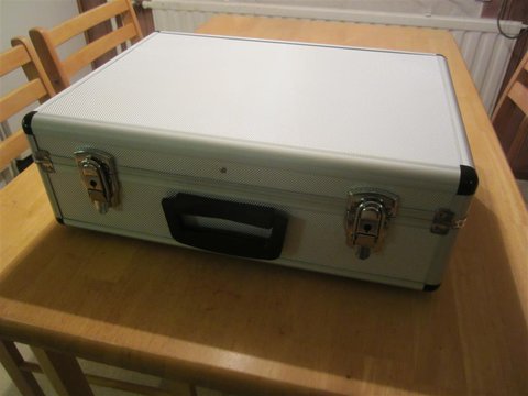 salkku001.JPG
